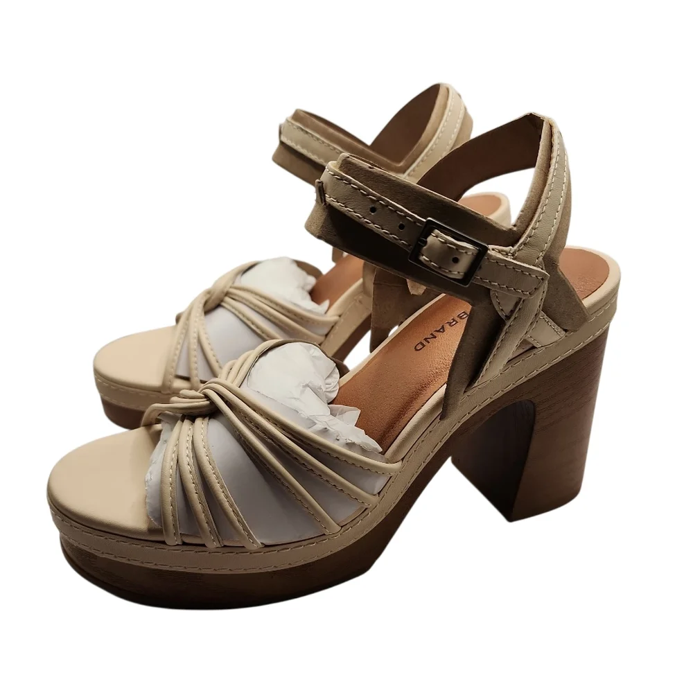 Lucky Brand Ismene Platform Heel New In‎ Box Size 5.5